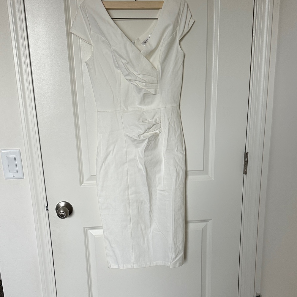 Elegant White Midi Dress